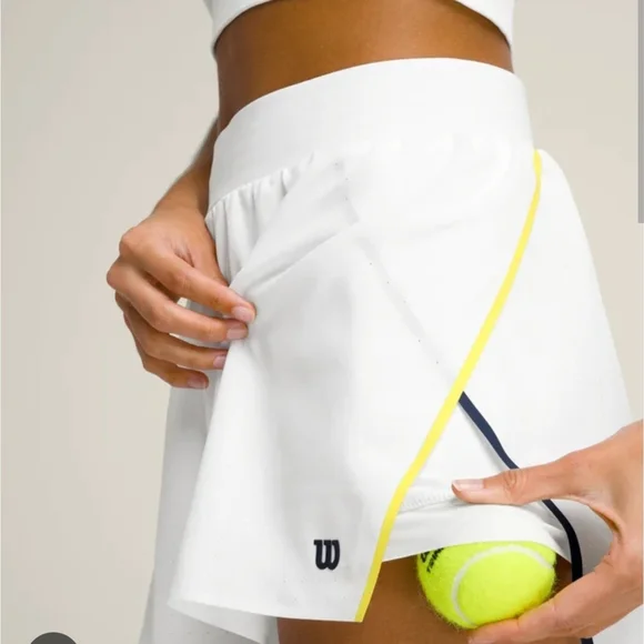 Wilson White Athletic Shorts with Orange Trim Size L NWT - Picture 7 of 11